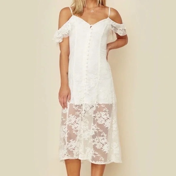 MAJORELLE Dresses & Skirts - MAJORELLE White Lace Cold-Shoulder Midi Dress